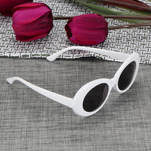 Load image into Gallery viewer, Retro Round Alloy Eyewear Clout Goggles