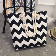 Load image into Gallery viewer, New Summer Canvas Bohemian Style Striped Shoulder Beach Bag