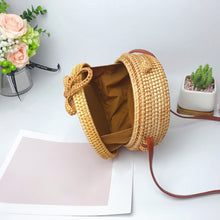 Load image into Gallery viewer, Handwoven Straw Rope Patterned Crossbody Bag