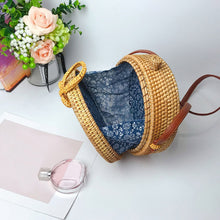 Load image into Gallery viewer, Handwoven Straw Design Patterned Crossbody Bag